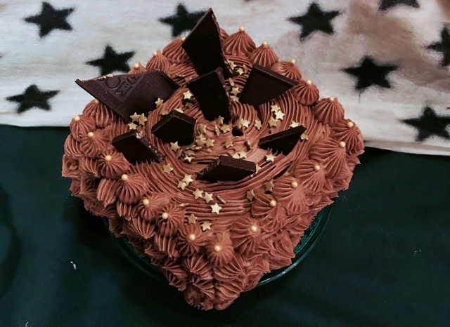 chocolate-and-ginger-cake-640x466