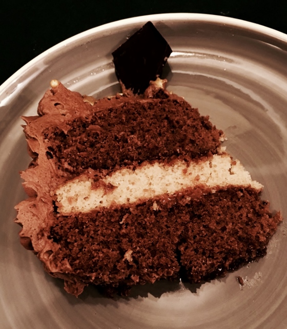 chocolate-and-ginger-cake-slice-560x640