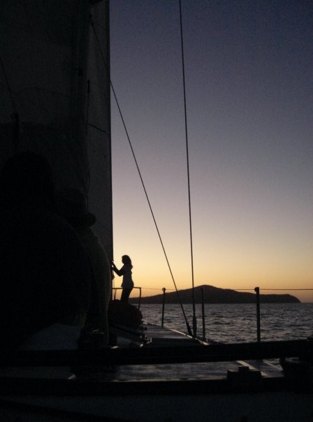 sailing in the whitsundays
